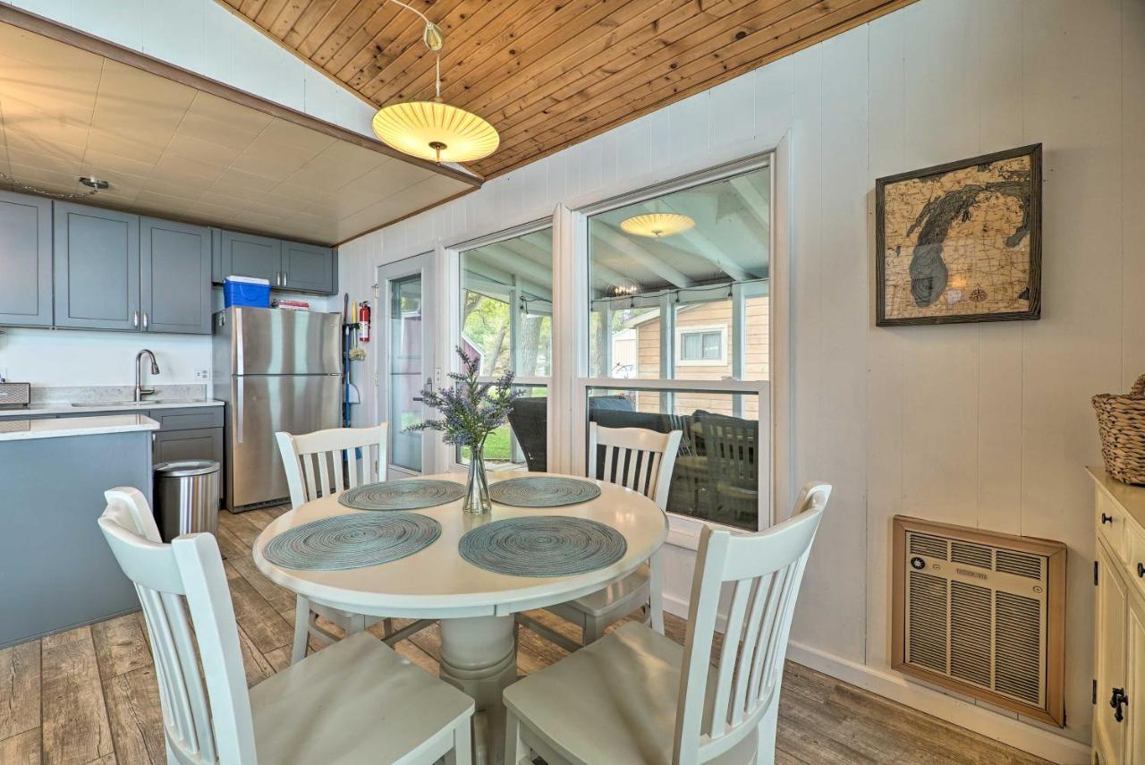 Lakefront Cottage Near Wineries And State Parks! Mears Exterior photo